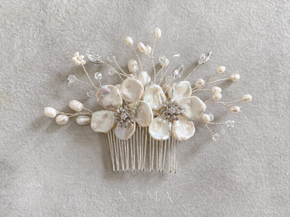 ACC-201900072-Fleur-et-Perle-Haircomb-White-Silver