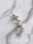 ACC-202000066-Clay-Flower-Blossom-Side-Hairvine-White-Silver