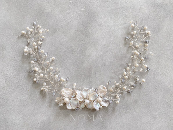 ACC-202000071-Flowery-Pearl-Extra-Long-Hairvine-White-Silver