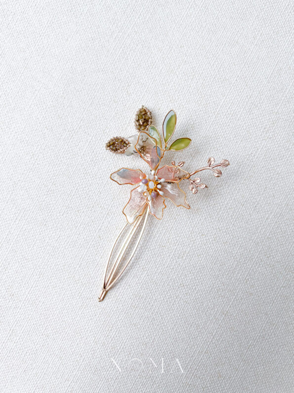 ACC-202100066-Flower-Blossom-Beaded-Leaves-Small-Hairclip-Gold-2