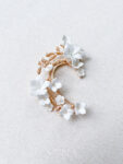 ACC-202200011-Clay-Flower-Pearl-Branches-Earpiece-Gold-Right