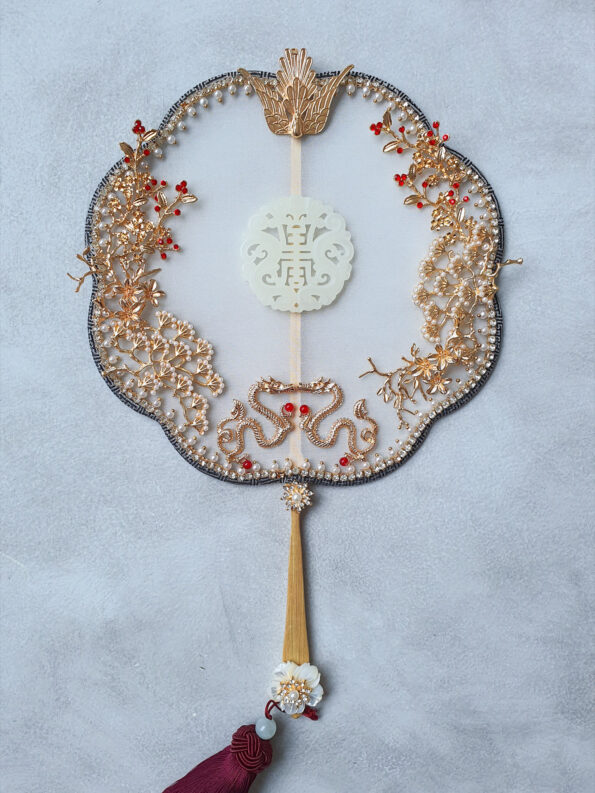 CHN-201900044-Prosperity-Eight-Fan-Gold-1