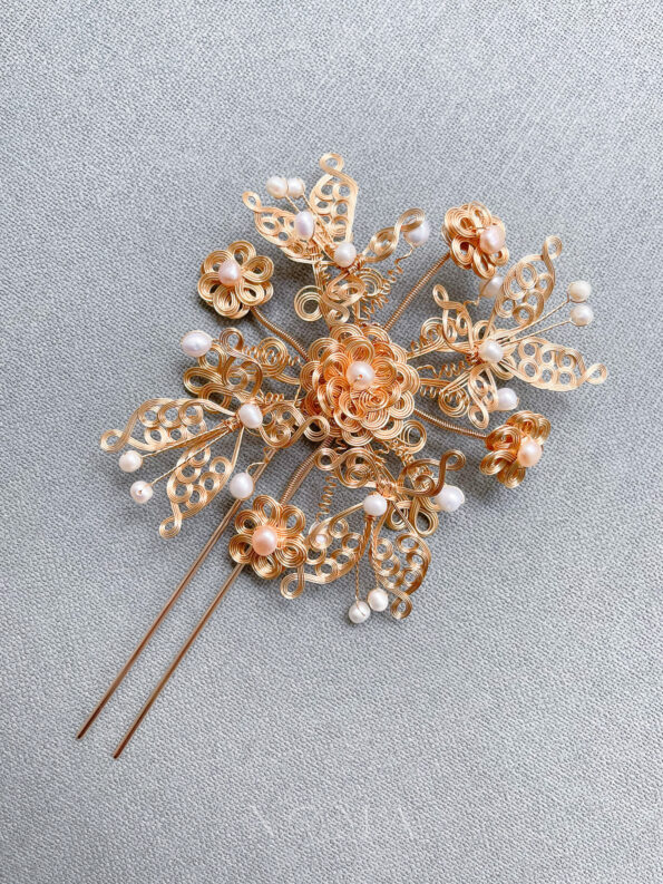CHN-202100044-Butterfly-Lotus-Art-Hairpin-Gold-1