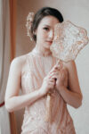 CHN-202100082-Phoenix-Pearl-Blossom-Fan-Gold-Pink