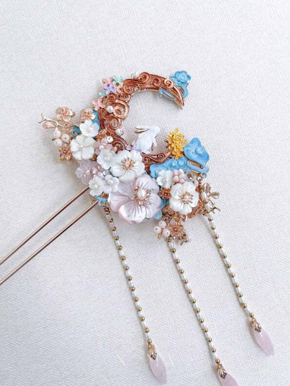 CHN-202200073-Colorful-Magical-Moon-Rabbit-Hairpin-Gold-Pink