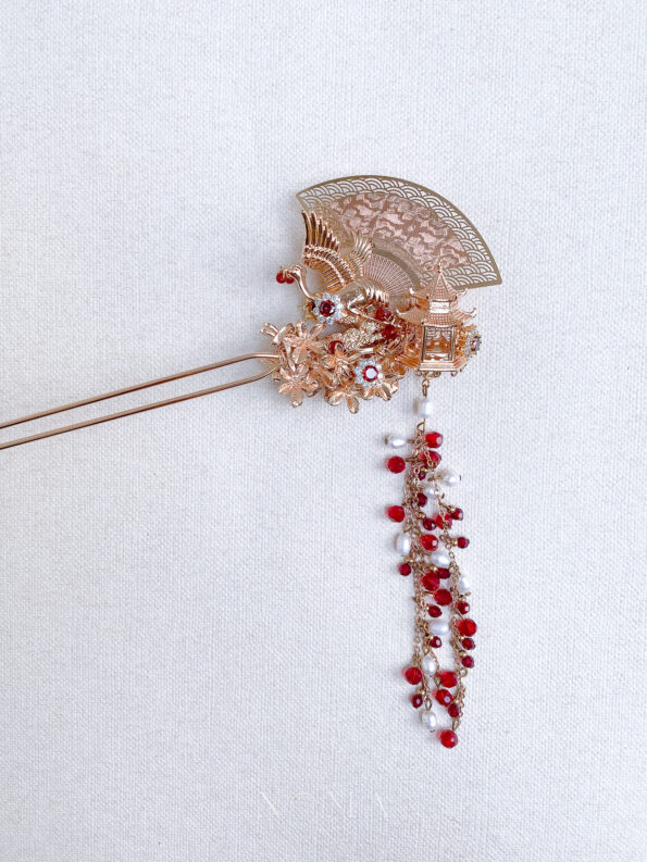 CHN-202200078-Flying-Crane-Bouquet-Hairpin-Gold-Ruby-Left