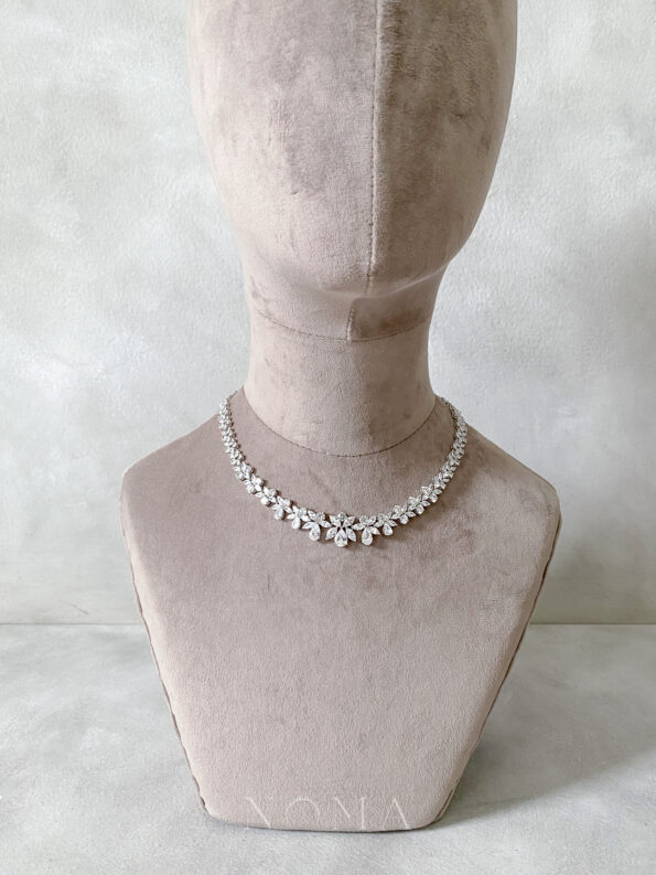 DJW-201900389-Celeste-Necklace-Rhodium-White-Gold-2