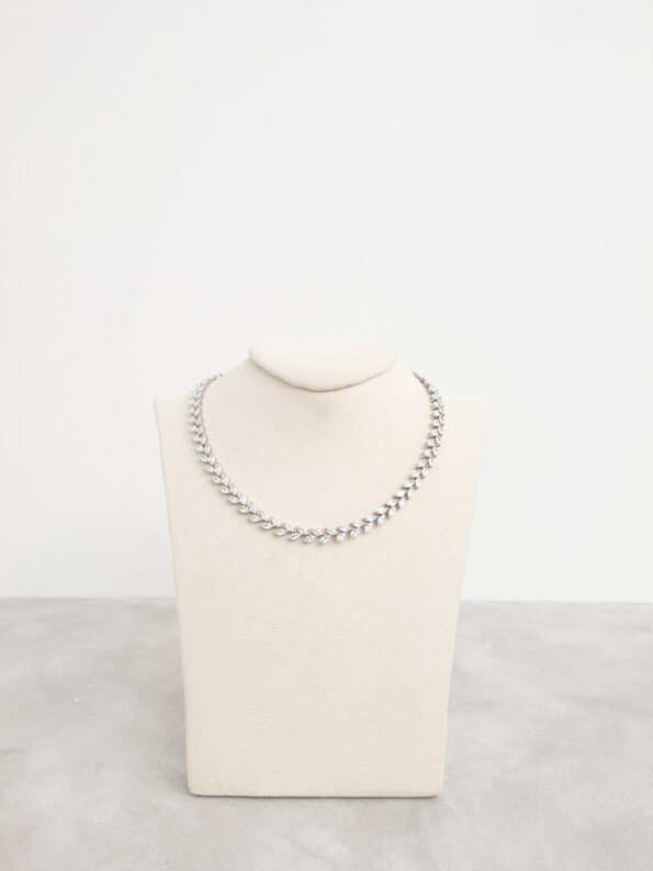 DJW-201900429-Single-Marquise-Row-Choker-Rhodium-White-Gold