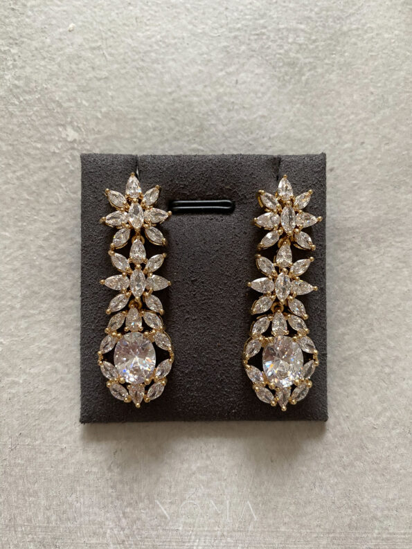 DJW-202000054-Moroccan-Princess-Earrings-18k-Yellow-Gold