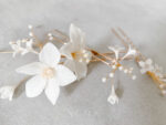 FLR-202000006-CC-White-Lily-Hairpin-Set-Gold-White-3-pcs