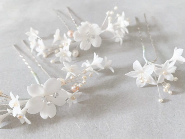 FLR-202000009-CC-White-Petals-Hairpin-Set-Silver-White-3-pcs-3