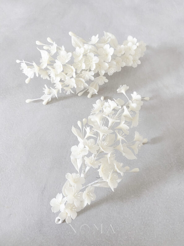 FLR-202000010-CC-White-Petals-Side-Hairvine-Set-White-Silver-White-2-pcs