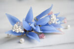 FLR-202000014-CG-Dianella-Haircomb-Gold-Blue