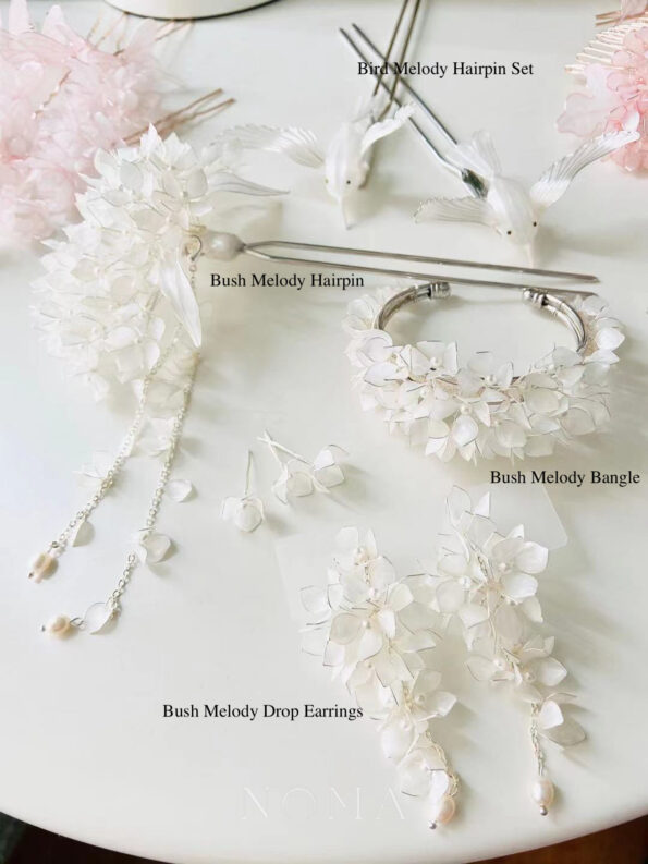 FLR-202100002-LR-Bird-Melody-Hairpin-Set-White-Silver-White-2-pcs