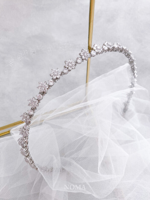 HMC-201900003-Flowery-Dot-Headband-Rhodium-White-Gold-1