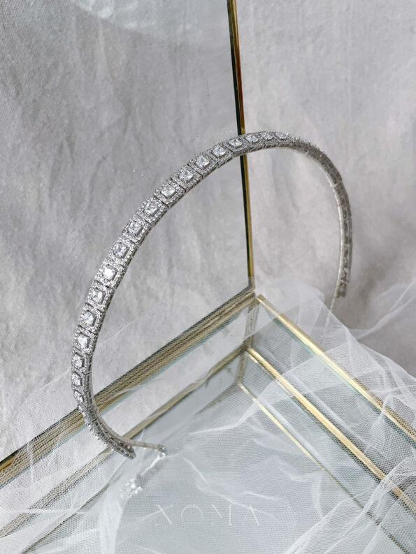 HMC-202100010-Princess-Bezel-Headband-Rhodium-White-Gold