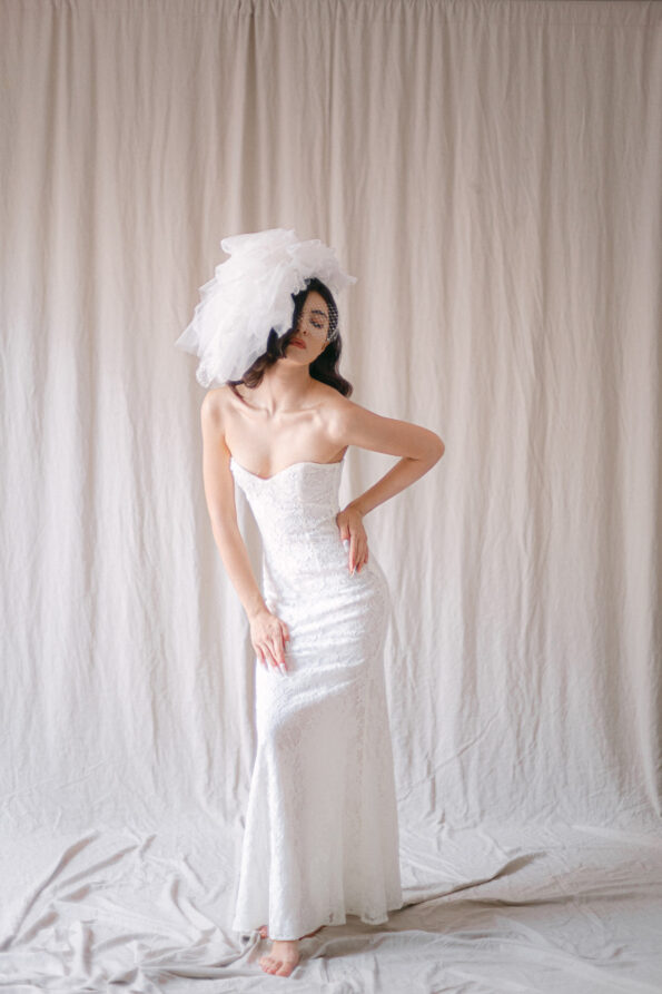 HMV-202000011-Layered-White-Chantily-Headdress-White-6