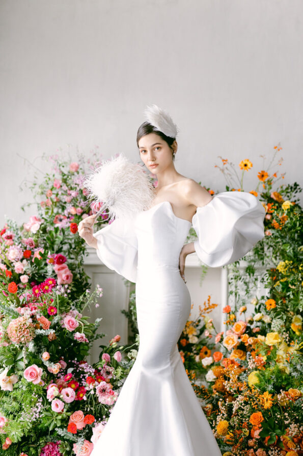 HMV-202000015-White-Feather-Side-Hat-White-1