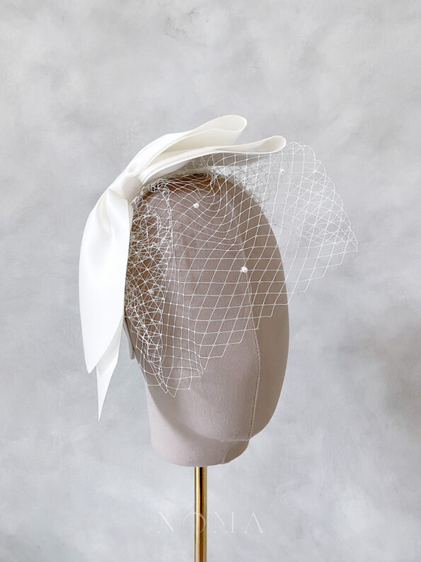 HMV-202000033-Side-Ribbon-Birdcage-Veil-White-1