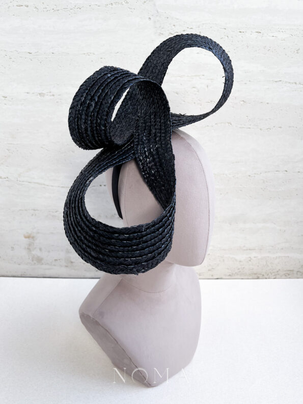 HMV-202100027-Twisting-Art-Headband-Black-2