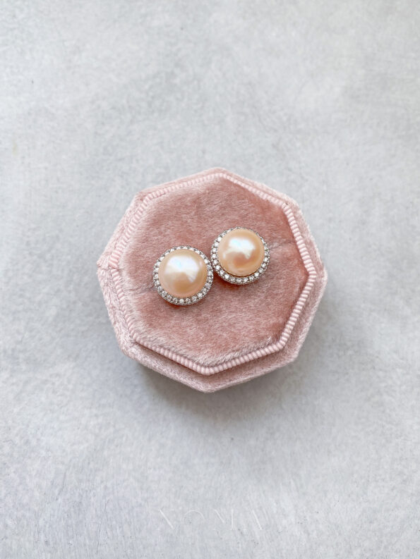 PJW-201900020-Pearl-Bezel-Earrings-10-mm-Rhodium-White-Gold-Pink-Pearl-1