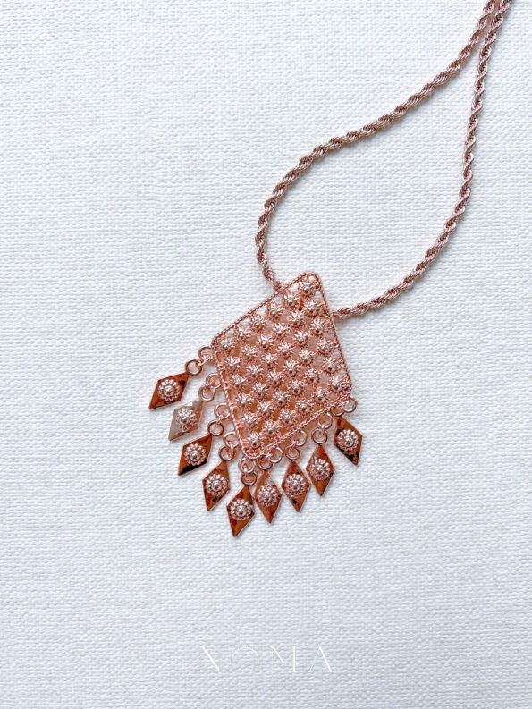 THL-202200017-Elongated-Parallelogram-Pendant-18k-Rose-Gold