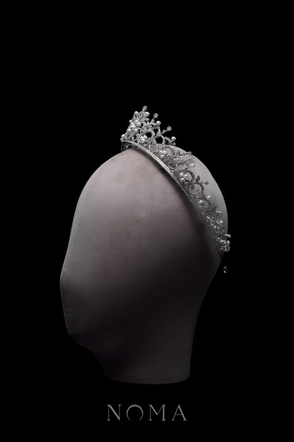 WDC-201900014-Luxurious-Pearl-Crown-Rhodium-White-Gold-2