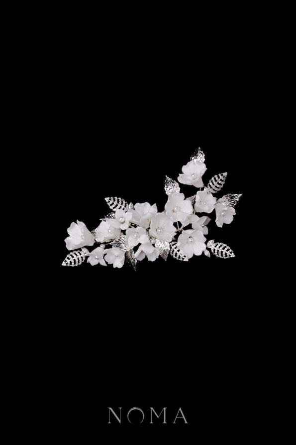 ACC-202300009-Clay-Flower-Blossom-Leaf-Shine-Side-HairvineBrooch-White-Gold