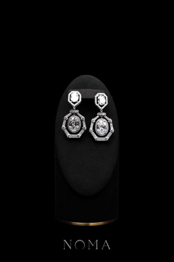 DJW-202200032-Hidden-Treasure-Earrings-Rhodium-White-Gold-White-Diamond