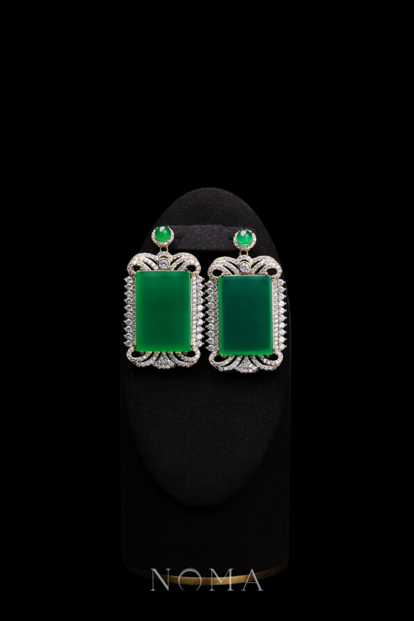 JJW-202100042-Superior-Bar-Jade-Decorated-Rectangle-Earrings-18k-Yellow-Gold-Jade