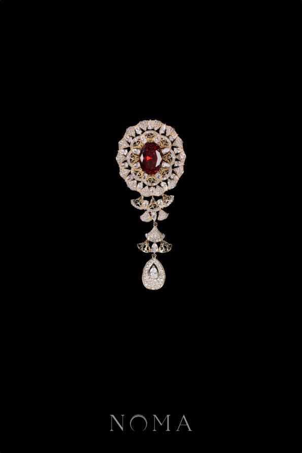 DJW-202300066-Dangling-Oval-Radiant-Brooch-18k-Yellow-Gold-Ruby