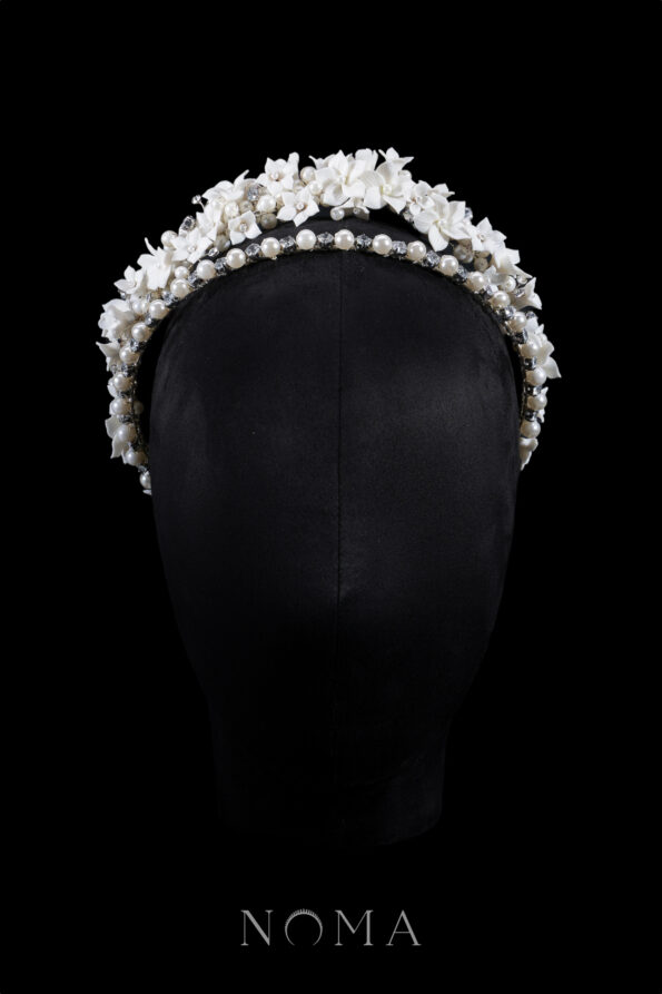 ACC-202200084-Clay-Flower-Jasmine-Pearl-Crystal-Crown-White-Silver