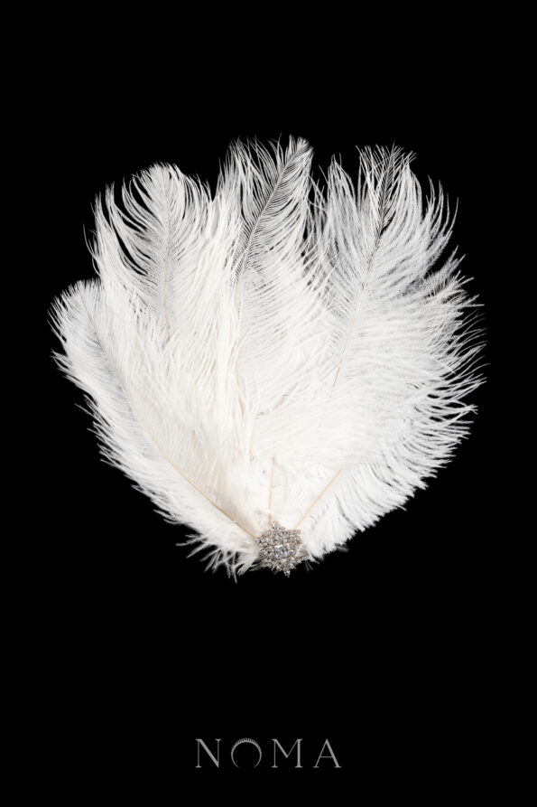 ACC-202300019-Royal-Ostrich-Hairpin-White-Gold-White