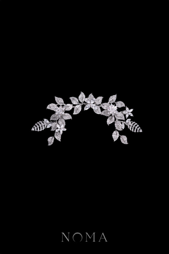 ACC-202300063-Paved-Twigs-Simple-Floral-Side-Hairvine-White-Gold-Left-1