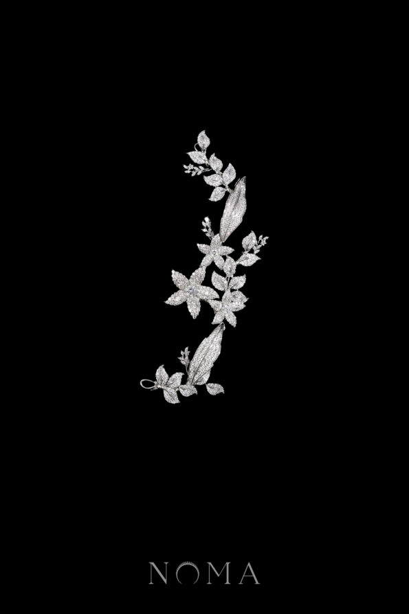 ACC-202300087-Paved-Flower-Garden-Side-Hairvine-White-Gold-1