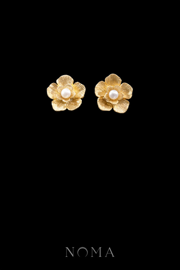 ANG-202300006-Kembang-Garis-Earrings-Doff-Gold-White-Pearl