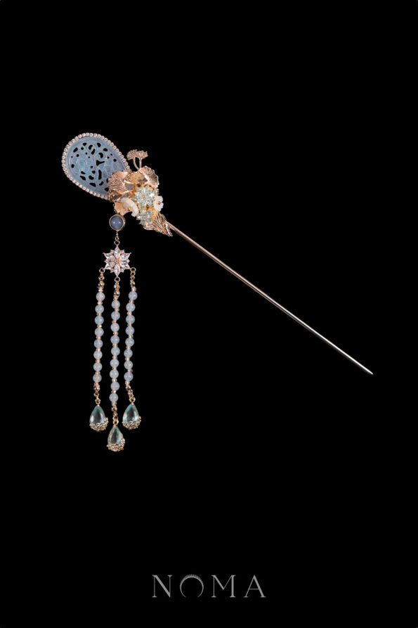 CHN-202300066-Jade-Ginkgo-Hairpin-Gold-Blue-Right