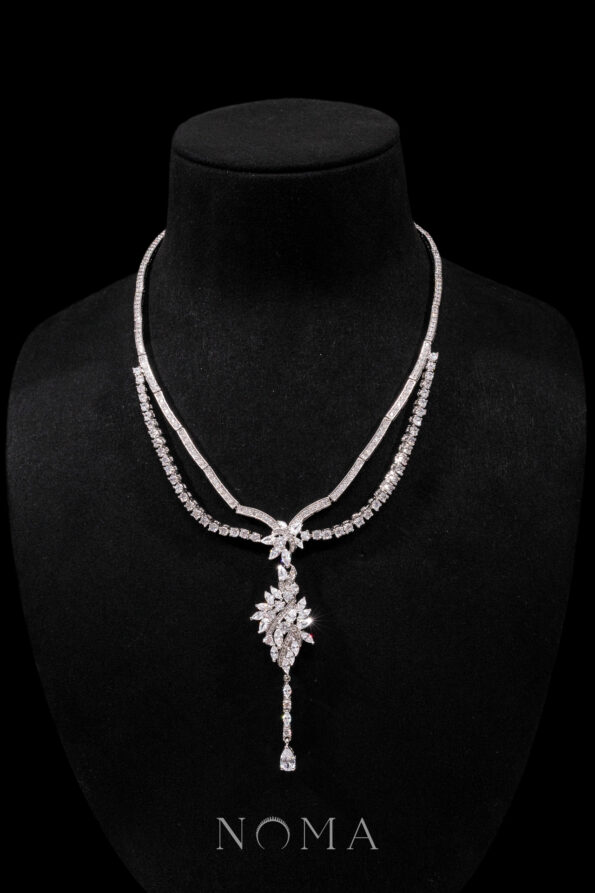 DJW-202300077-Secret-Cluster-Necklace-Rhodium-White-Gold