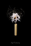 FLR-202300013-LR-Pearly-Lycoris-Hairpin-Gold-Blue