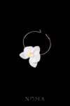 FLR-202300049-HS-Art-Single-Orchid-Bangle-Gold-White