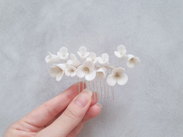 ACC-201900052-Clay-Flower-Simple-Medium-Haircomb-White-Silver-2