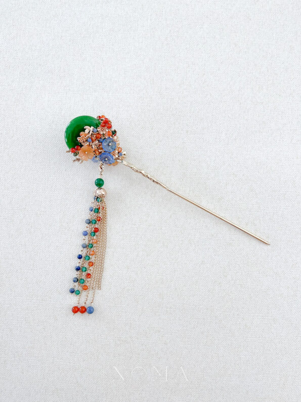 CHN-202200110-Round-Jade-Treasure-Floral-Hairpin-Gold-Jade-1