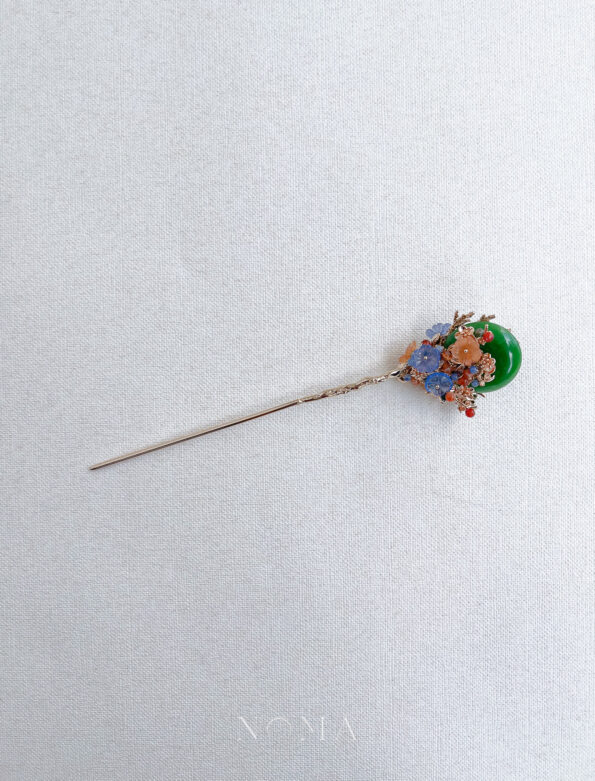 CHN-202200110-Round-Jade-Treasure-Floral-Hairpin-Gold-Jade-5