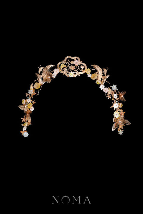 CHN-202300100-Simplistic-Crane-Butterfly-Headband-Gold-Pink