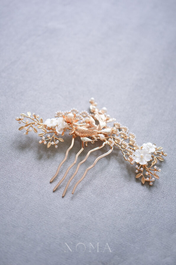 CHN-202100030-Koi-Harmony-Haircomb-Gold-1