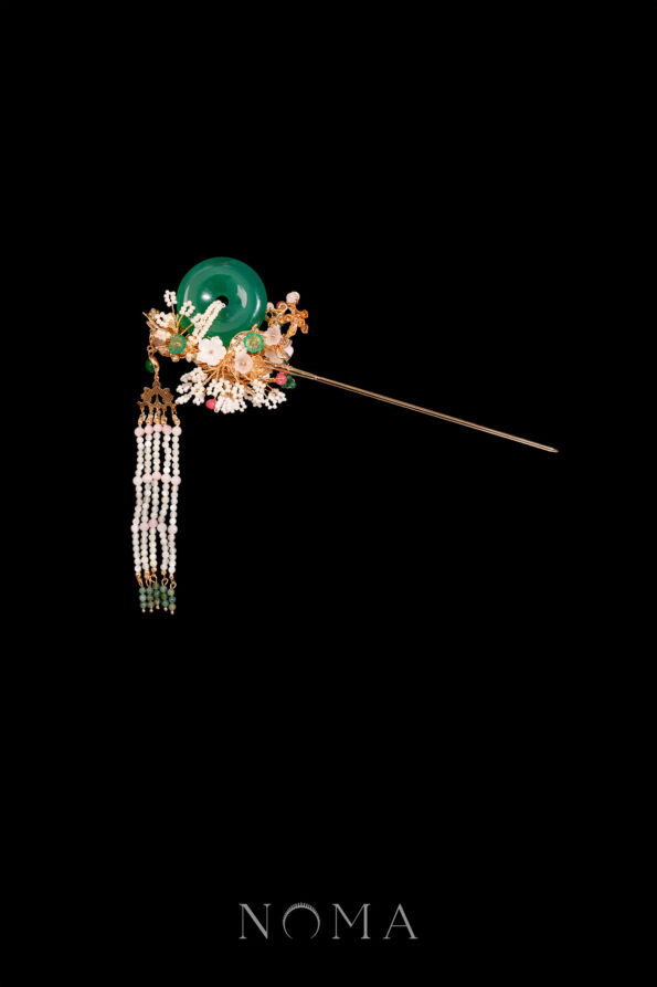 CHN-202300122-Round-Jade-Perle-Hairpin-Gold-Jade-1