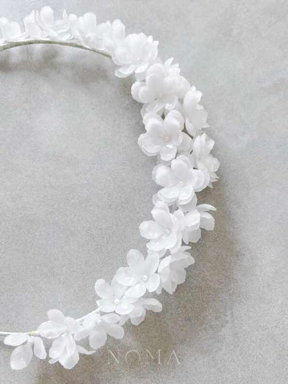 FLR-202100040-HS-Dainty-Petals-Headband-White-Silver-White-2