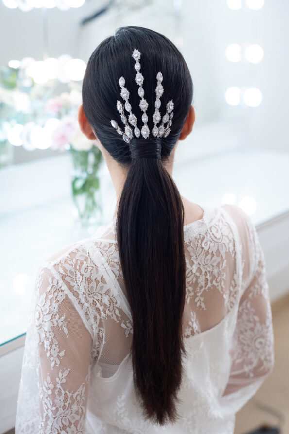 ACC-202100042-Oval-Shine-Ponytail-Haircomb-with-Chain-Set-White-Gold-2-pcs-7