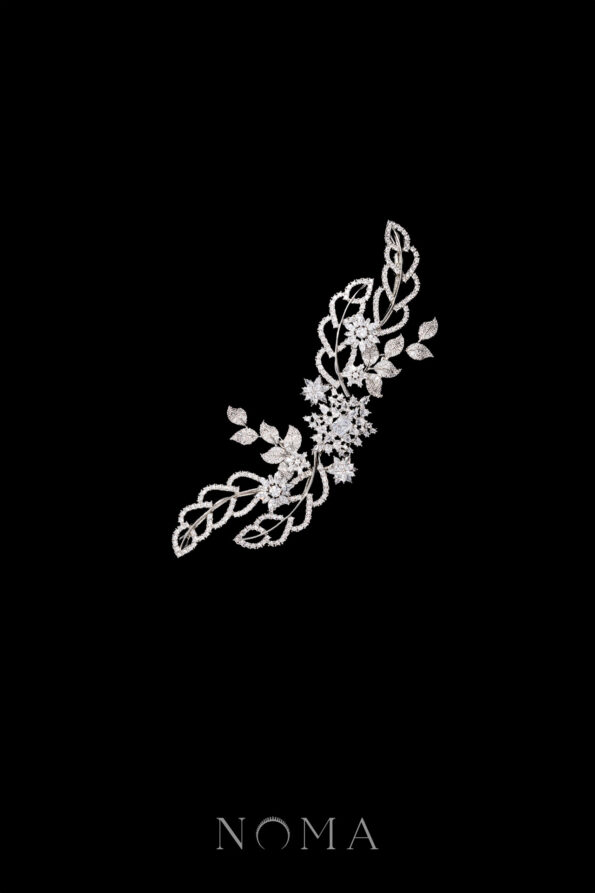 ACC-202400016-Leaflets-Twigs-Art-HairvineBrooch-White-Gold