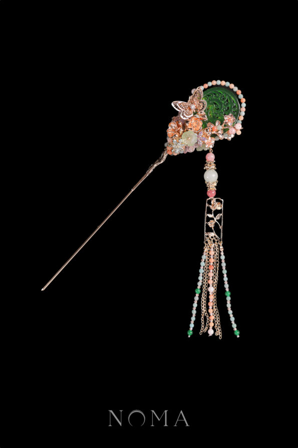 CHN-202300085-Carved-Teardrop-Jade-Butterfly-Hairpin-Gold-Jade